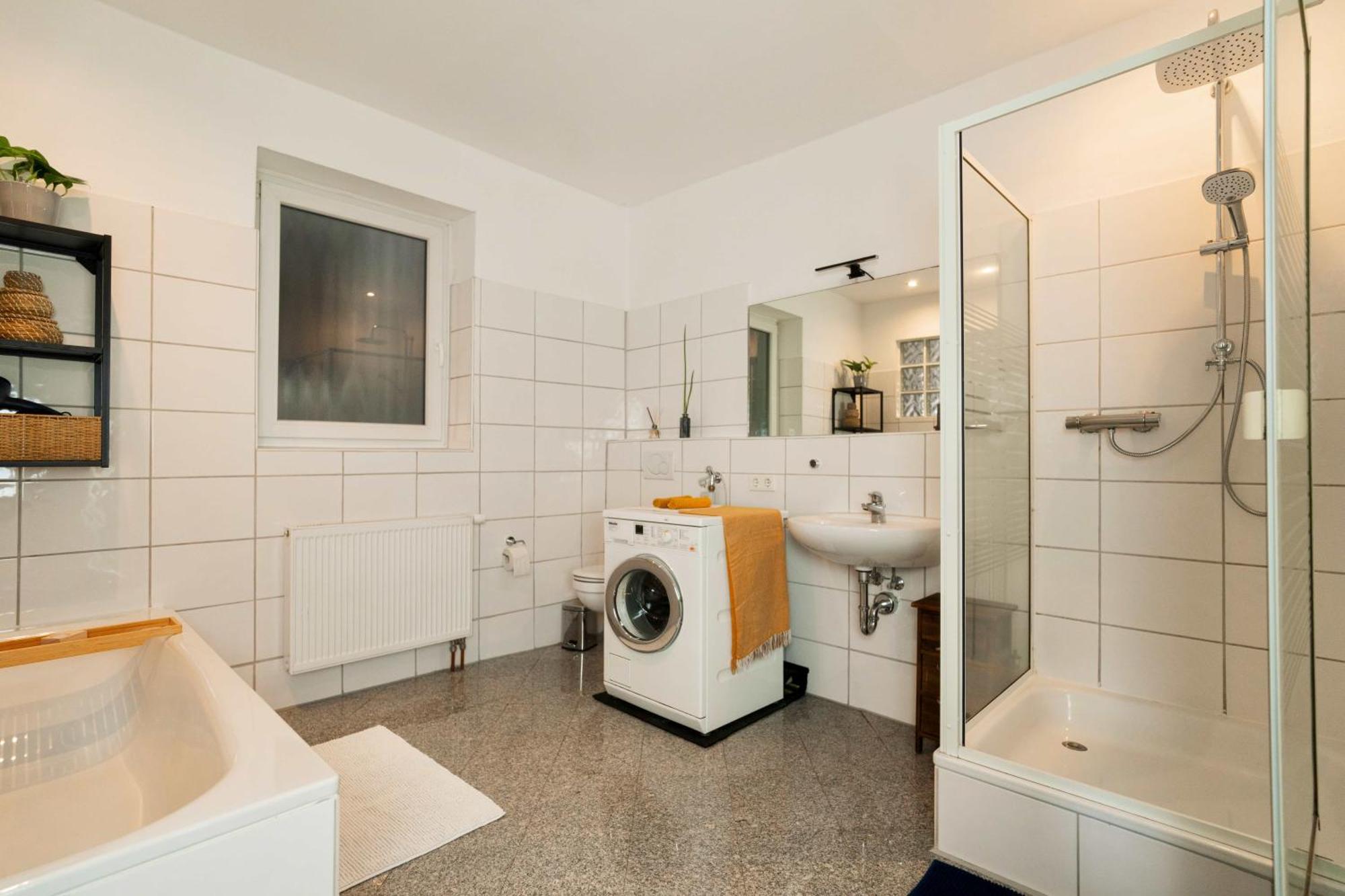 Urban Apartment - Stilvoll & Im Herzen Der Stadt Бремергафен Екстер'єр фото